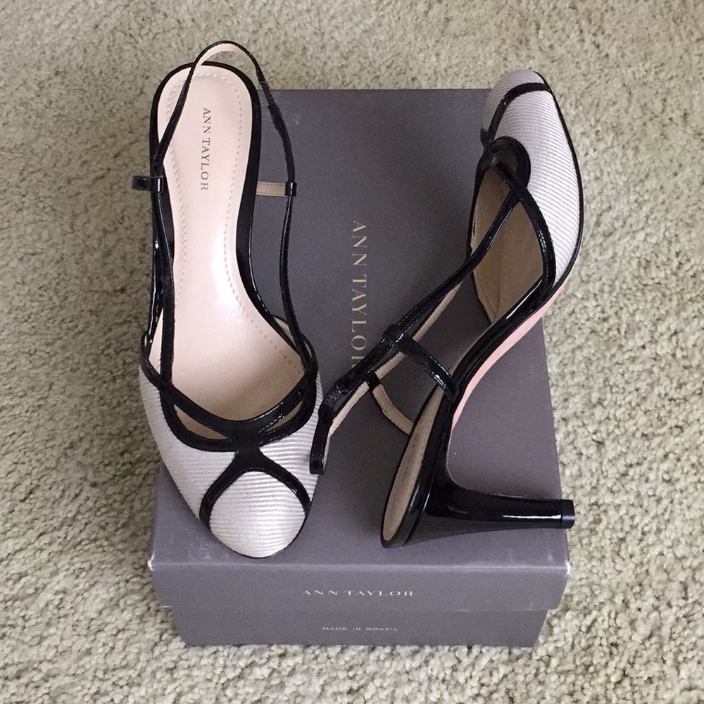 Ann Taylor Dress Heel Black & Vanessa Shale Fabric